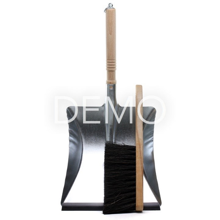 [Sample] Dustpan \x26 Brush \x26 %